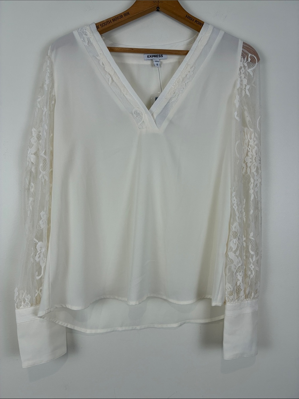 NWT Express Women’s Small Ivory V-Neck Blouse Sheer Lace Sleeves Coquette Blouse